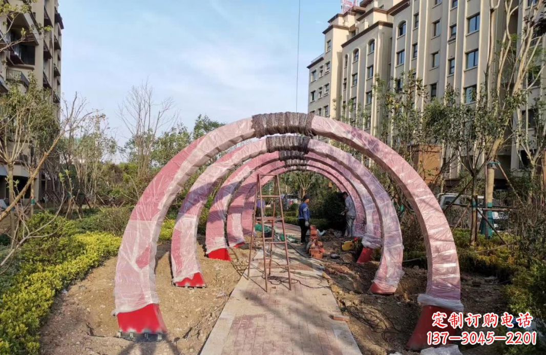 益阳园林不锈钢拱门景观雕塑
