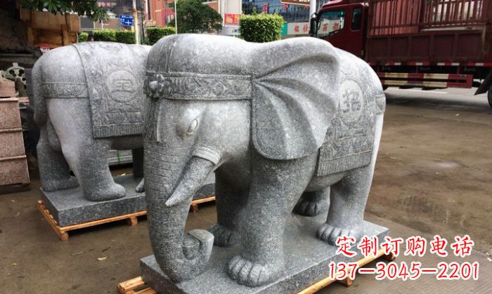 益阳招财进宝芝麻灰大象石雕 (3)