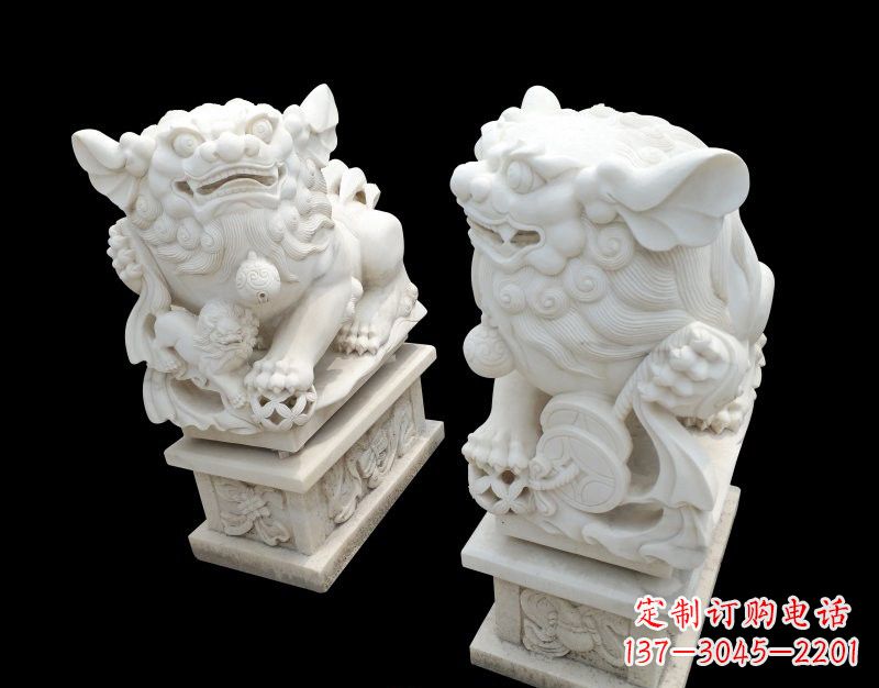 益阳招财献钱狮子石雕