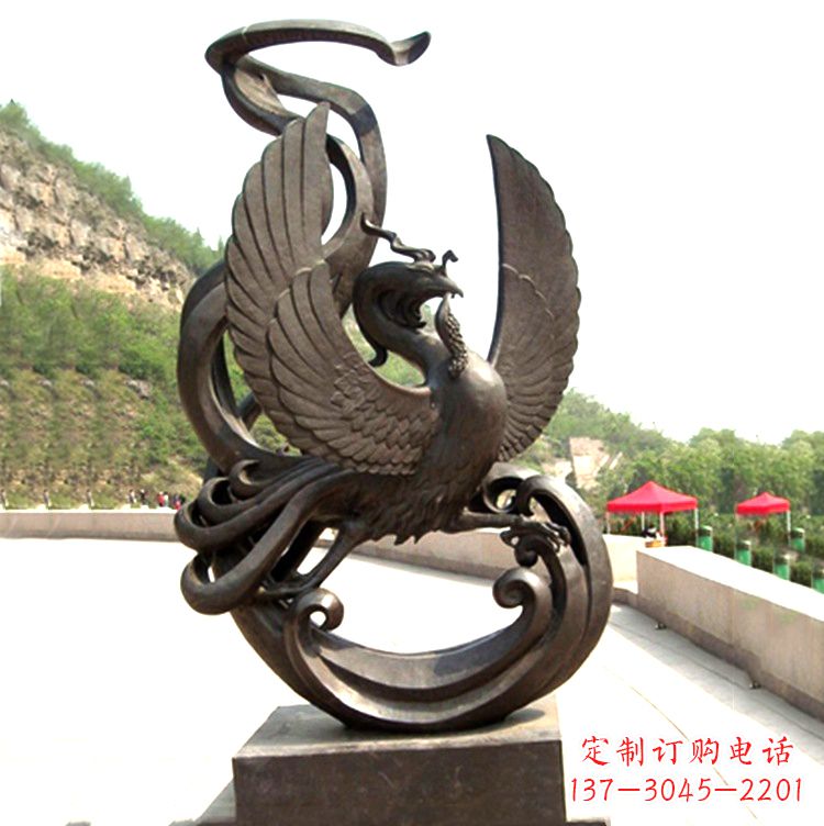 益阳中国古代神话中的创世神朱雀景观铜雕