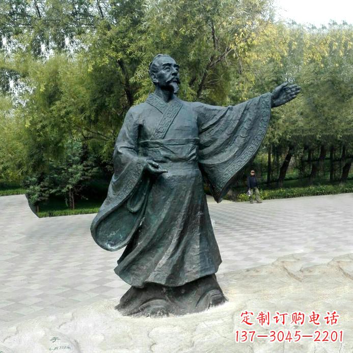 益阳中国历史名人战国时期儒家学派的代表人物荀子铜雕像