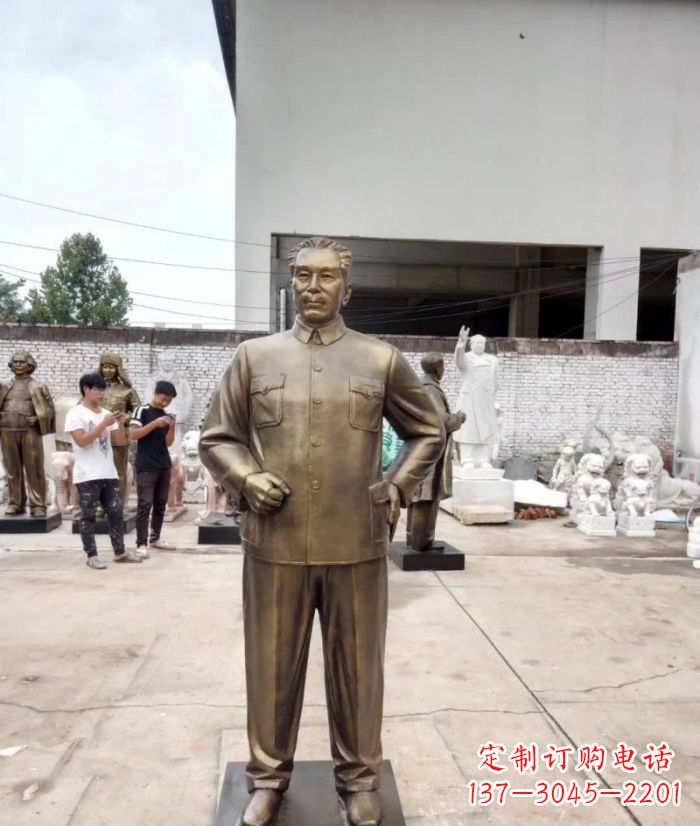 益阳周恩来铜雕 (3)