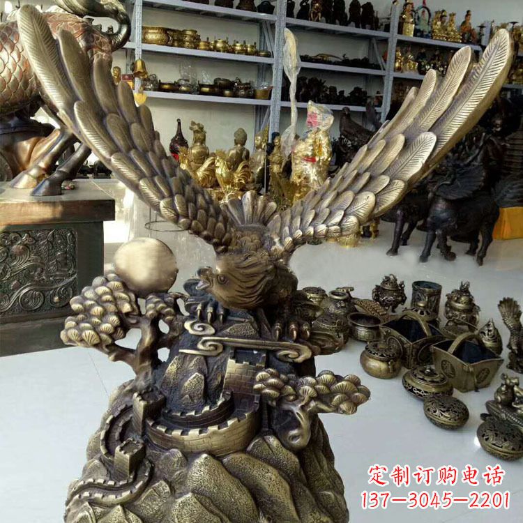 益阳铸铜老鹰雕塑