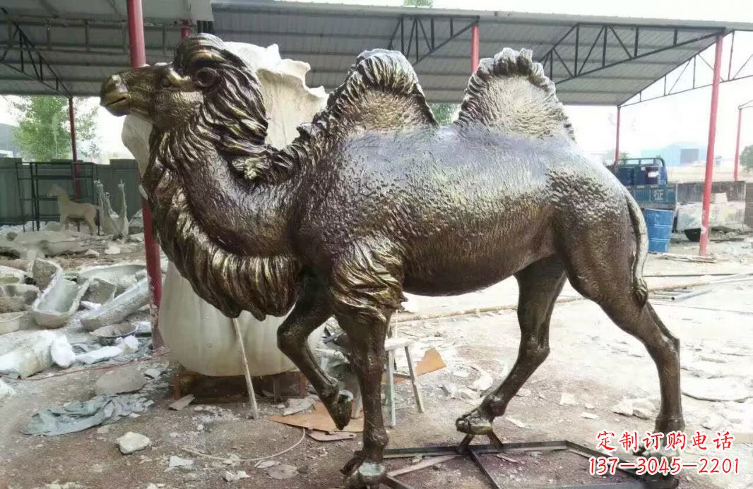 益阳铸铜骆驼雕塑 (2)