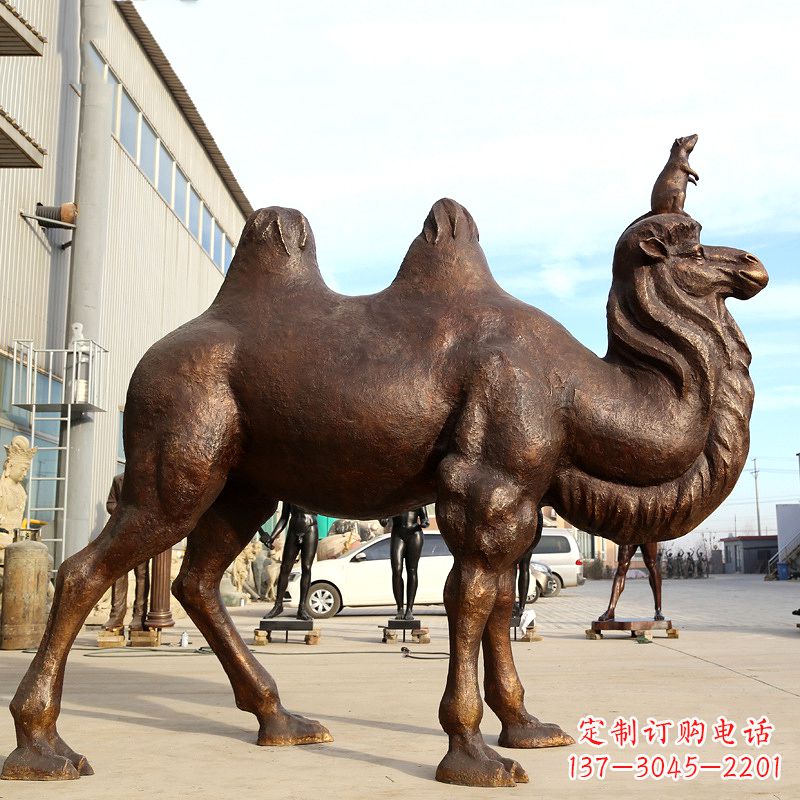 益阳铸铜骆驼雕塑