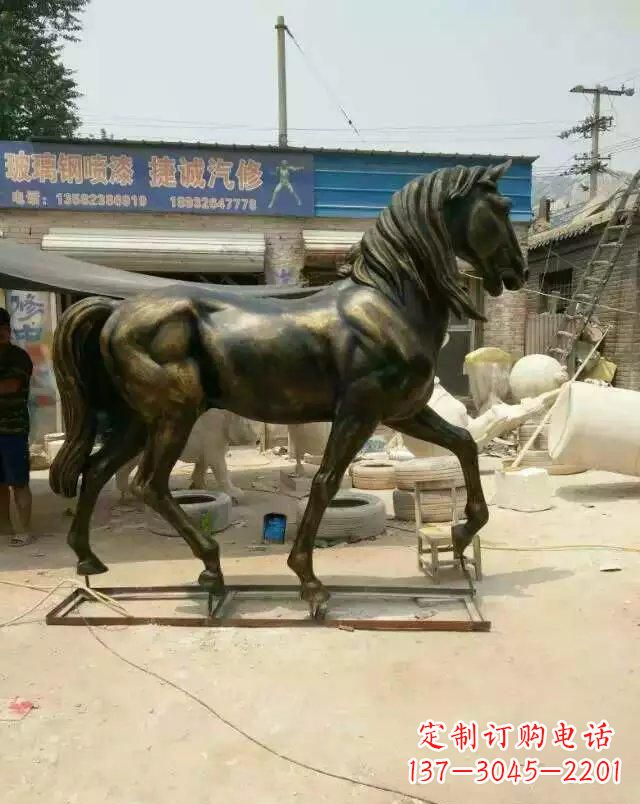 益阳铸铜马雕塑