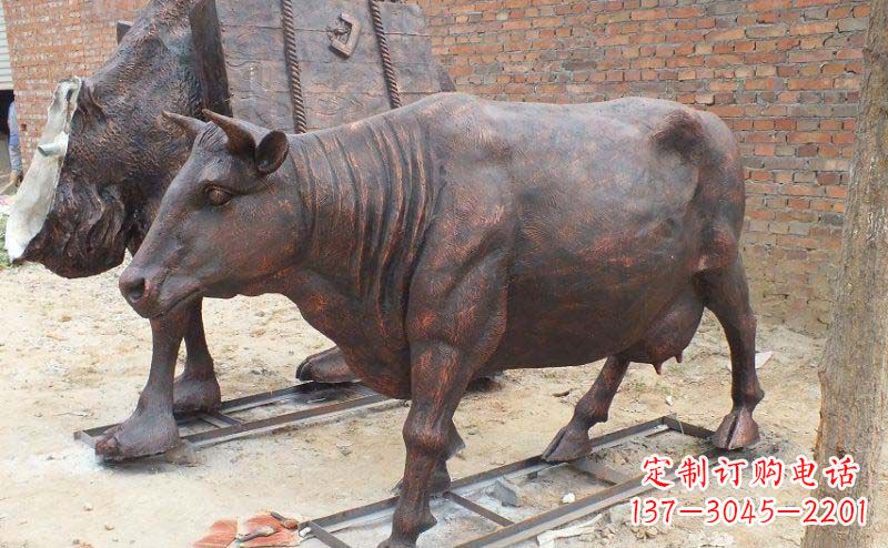 益阳铸铜奶牛公园动物铜雕