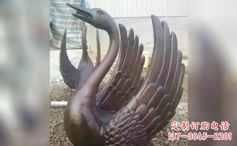 益阳铸铜天鹅铜雕