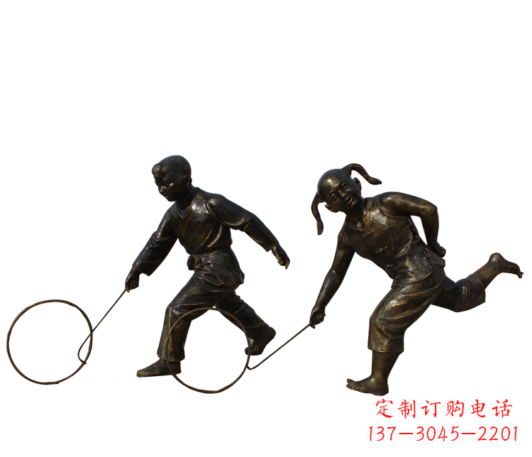 益阳公园滚铁环的儿童铜雕