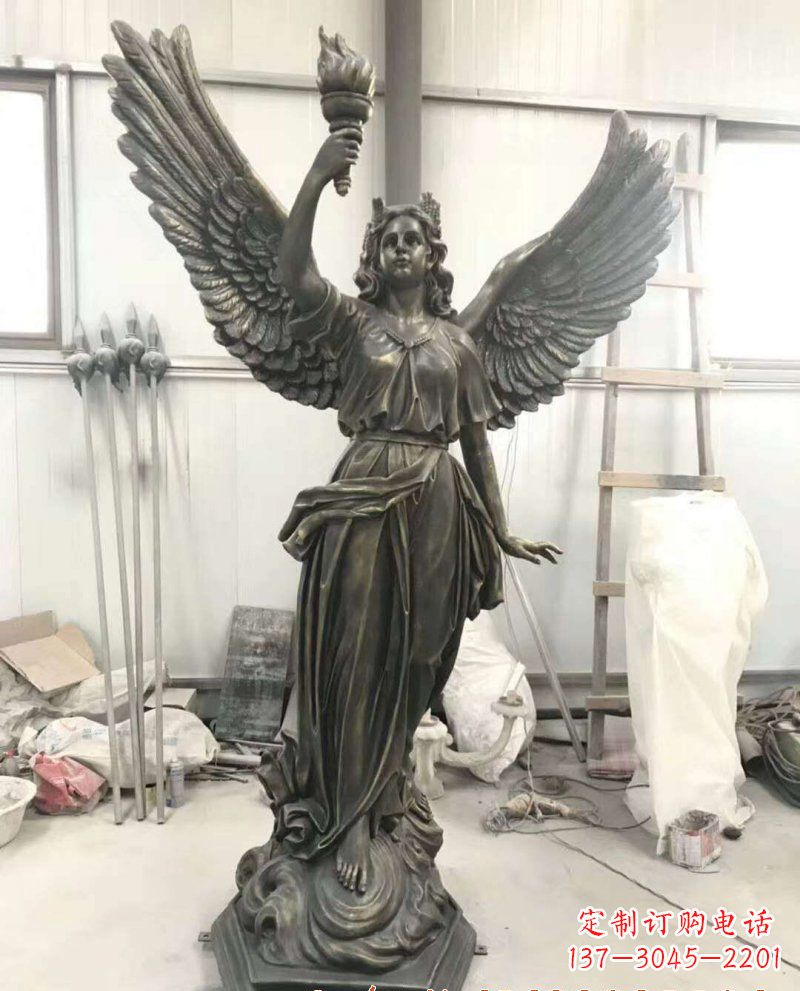 益阳自由女神像铜雕